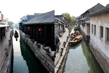 周庄到上海沿途一路波折 风景优美令游客心向往之