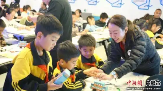 索尼探梦科技馆有声有色_索尼探梦科技馆 通辽市科技馆 科普表演