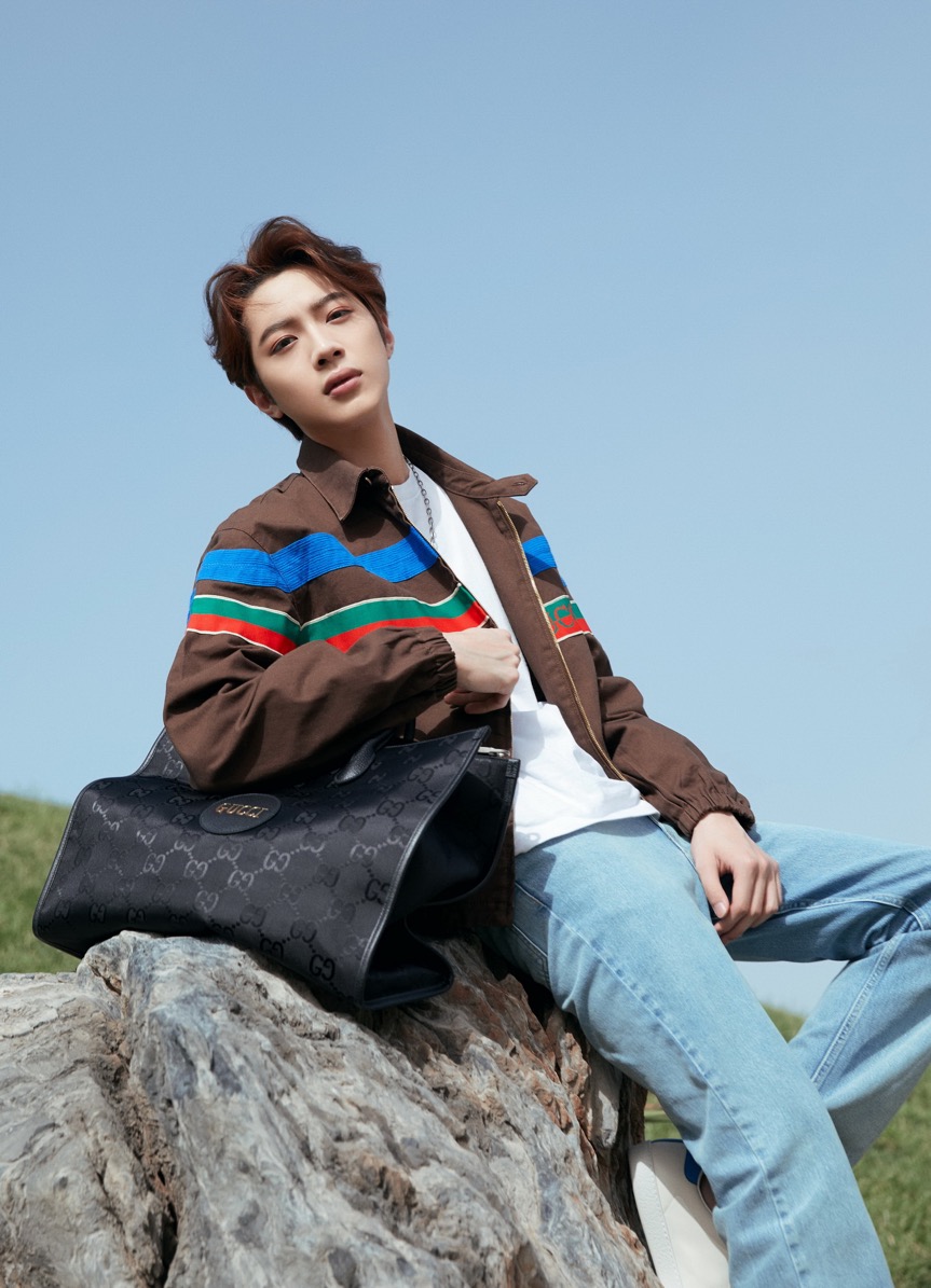 gucci官网男士手拿包价格_gucci off the grid 旅行箱包_gucci off the grid 可持续系列