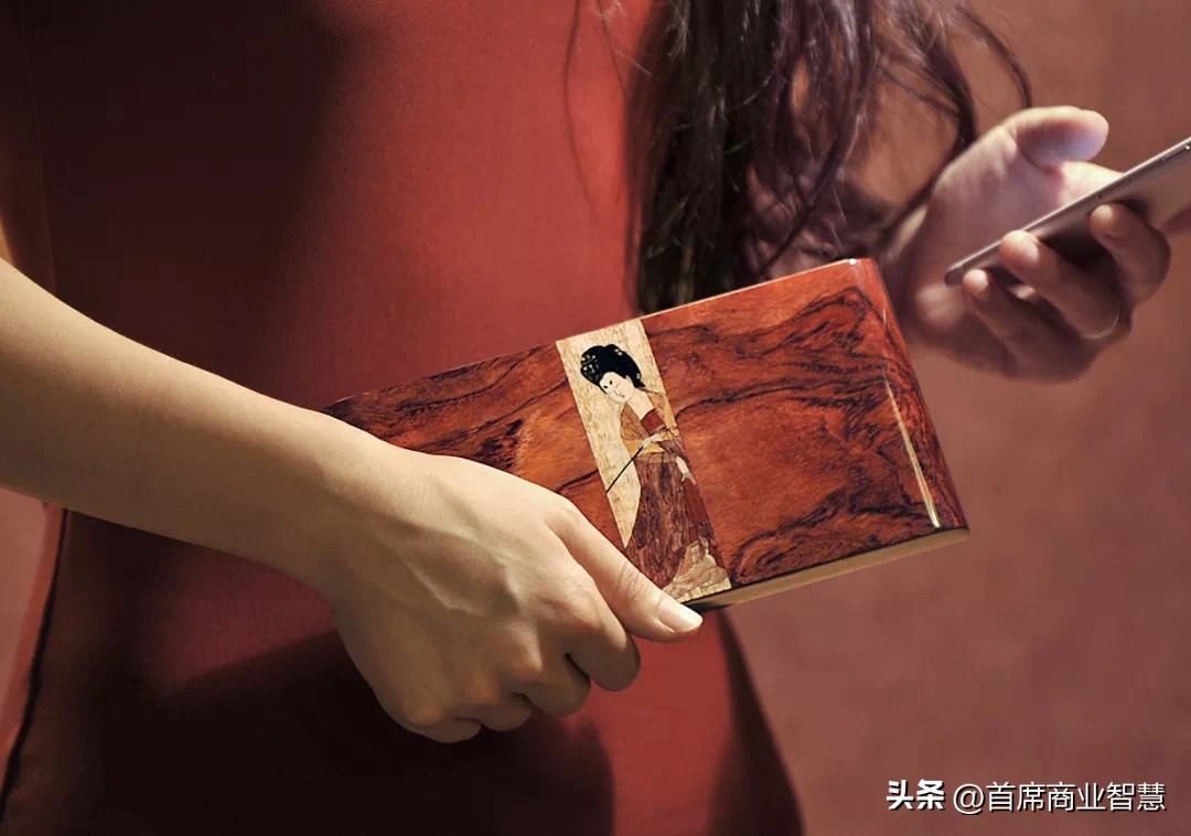 国产女包品牌崛起_gucci官网男士手拿包价格_摆脱低价低质标签