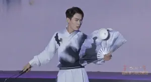 2024年赣州市春晚杂技表演《弈中乾坤-扯铃》