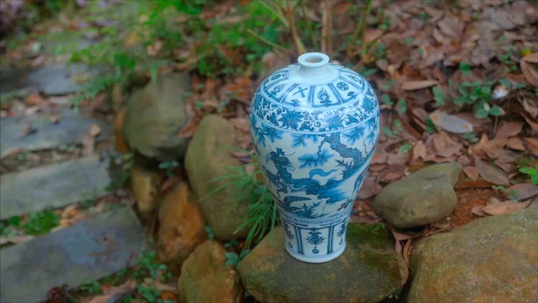 元青花瓷片展_饶克勤 元青花牡丹纹梅瓶 景德镇陶瓷博物馆