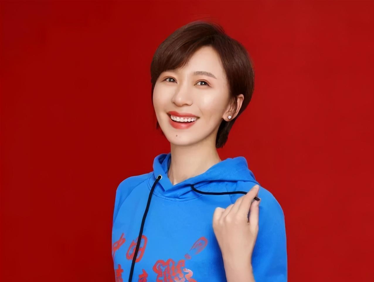 欧阳夏欧阳夏丹多少岁_欧阳夏丹沪漂北漂成为主持人_欧阳夏丹父亲去世母亲患病