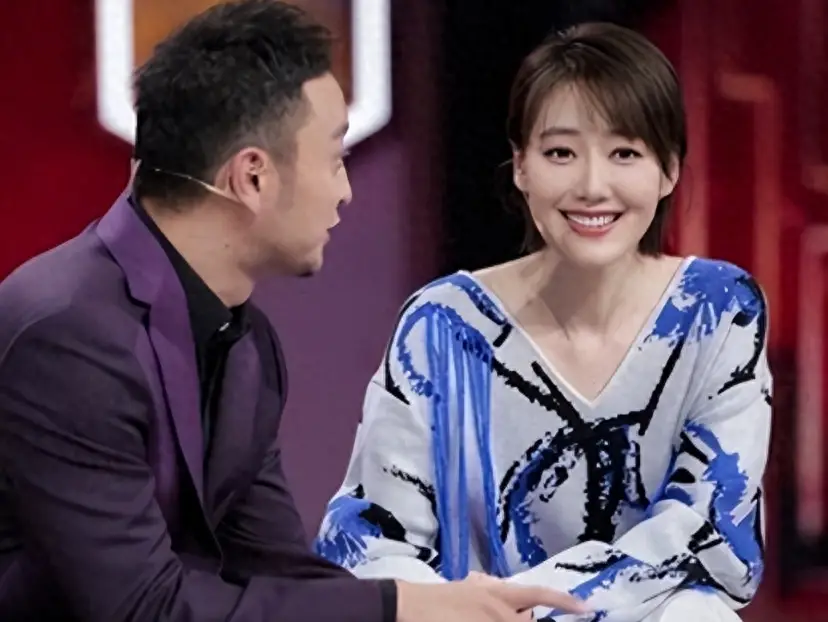 央视记者王冠老婆_王冠婚讯 王冠尼格买提 王冠41岁结婚