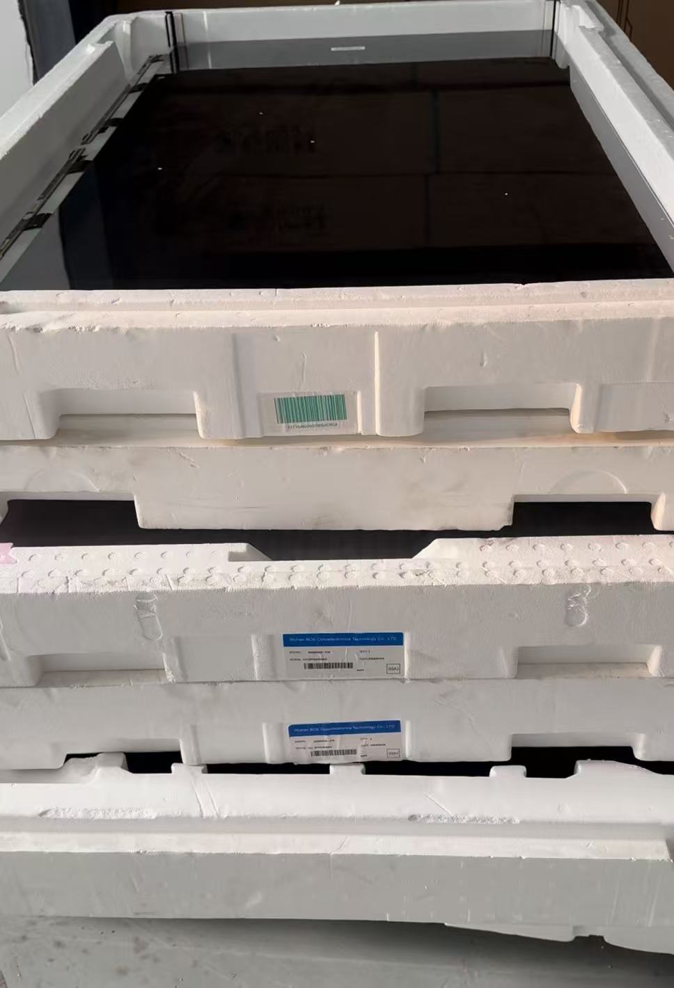 tcl p301_网购电视维权 退货地址错误 凯威公司电视机