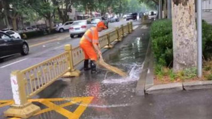 经开区城管执法局_精细化管理城市环境卫生_生态城市 人文城管