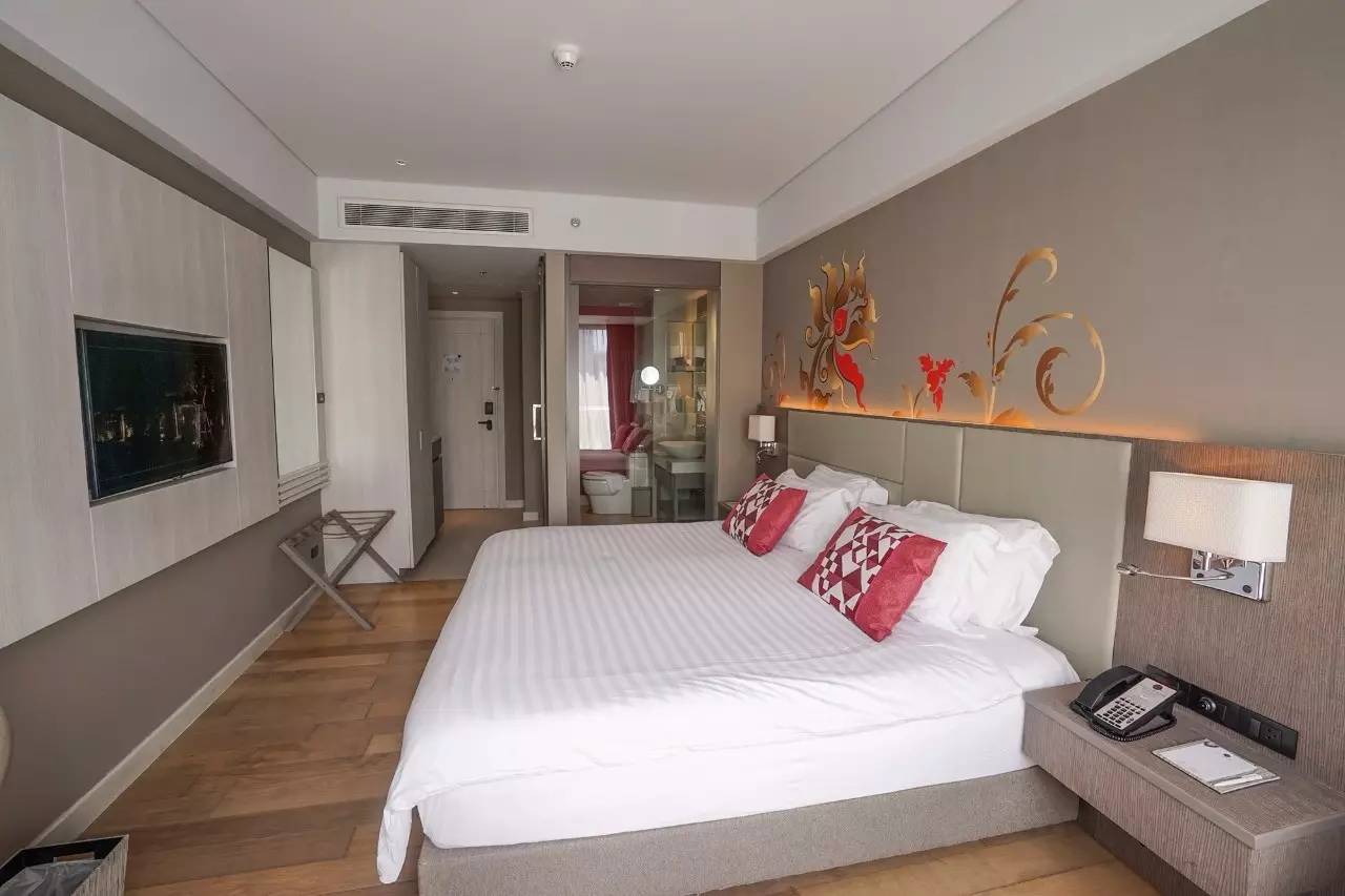 普吉岛美爵芭东大酒店_普吉岛卡塔塔尼酒店_Grand Mercure Phuket Patong