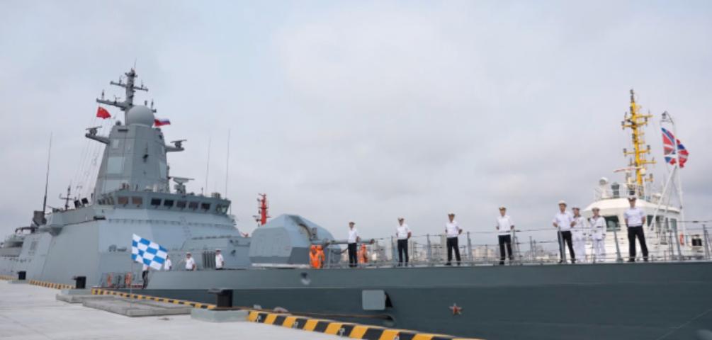 中俄关系深度发展_中国与俄罗斯联合军演_俄罗斯舰艇编队访问中国