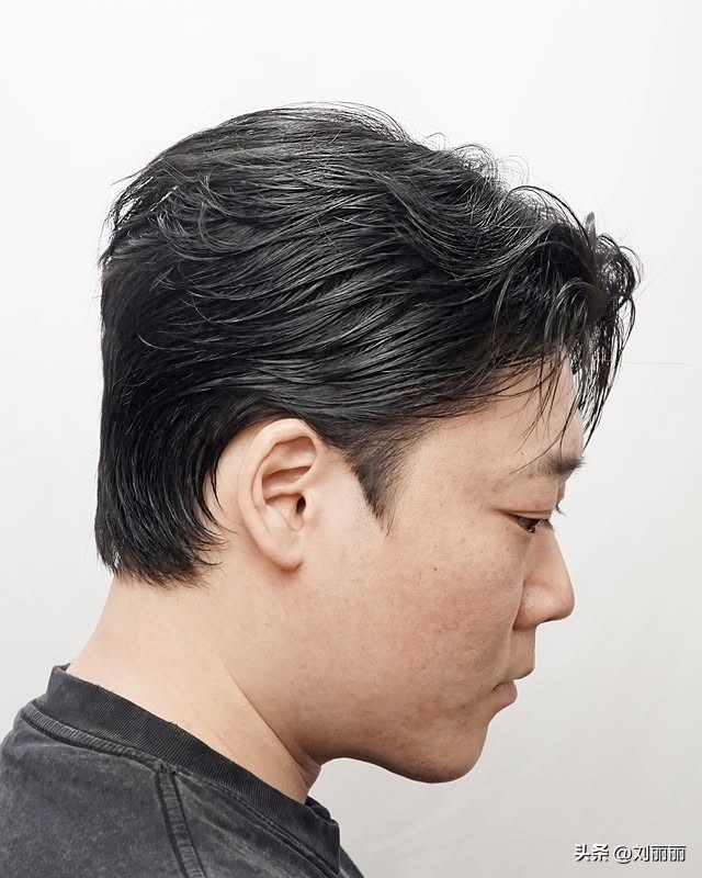 男士发型攻略_男士发型选择技巧_男士烫头发有几种烫法
