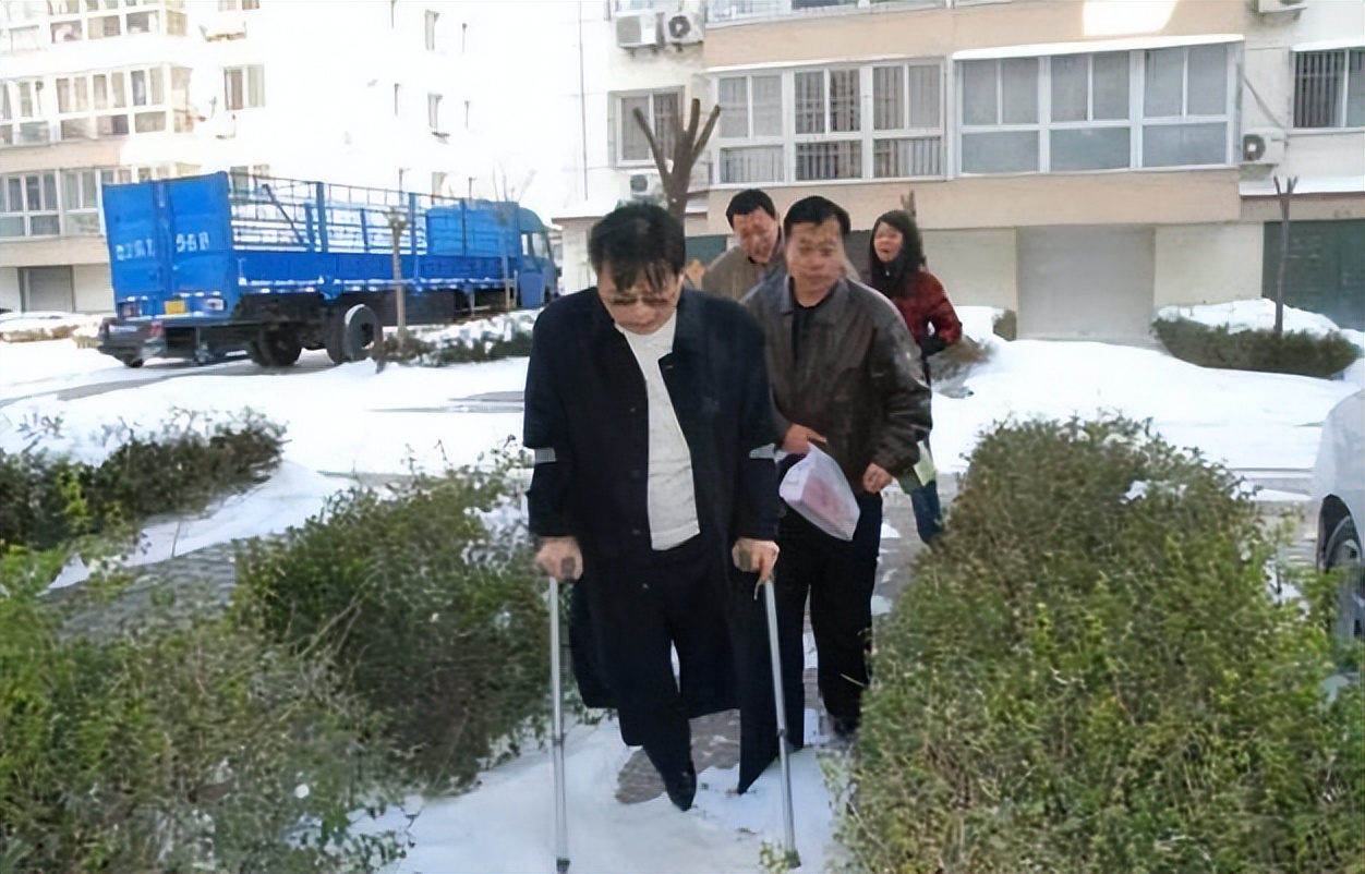 徐良结婚了吗_徐良喜儿子结婚_徐良的女朋友