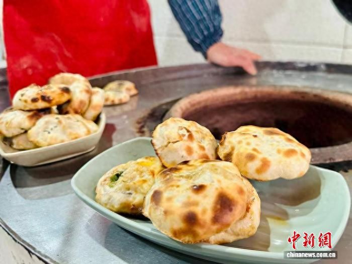 浙江饼类美食_衢州的历史文化_衢州烤饼制作工艺