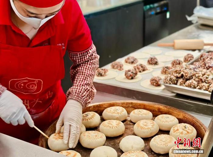 浙江饼类美食_衢州烤饼制作工艺_衢州的历史文化