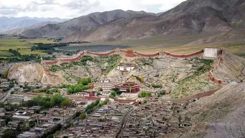 江孜旅游攻略_日喀则 旅游_江孜古堡抗英遗址