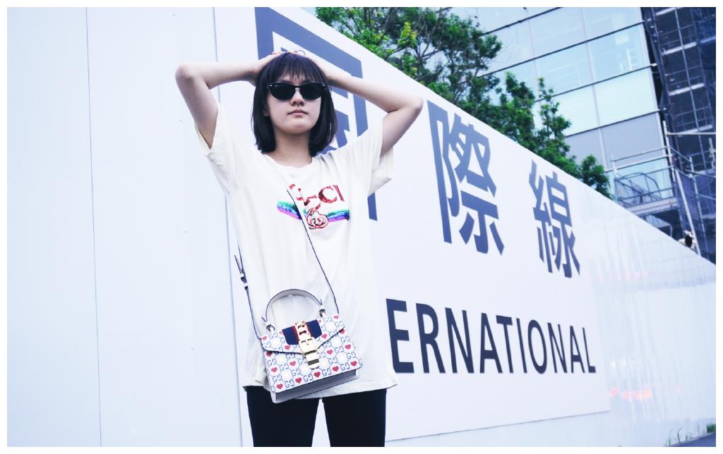 cucci星星包_GUCCI情人节特别系列包_Sylvie手套时尚穿搭
