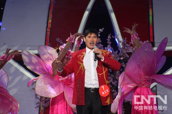 2o15央视星光大道_朱之文 星光大道 大衣哥