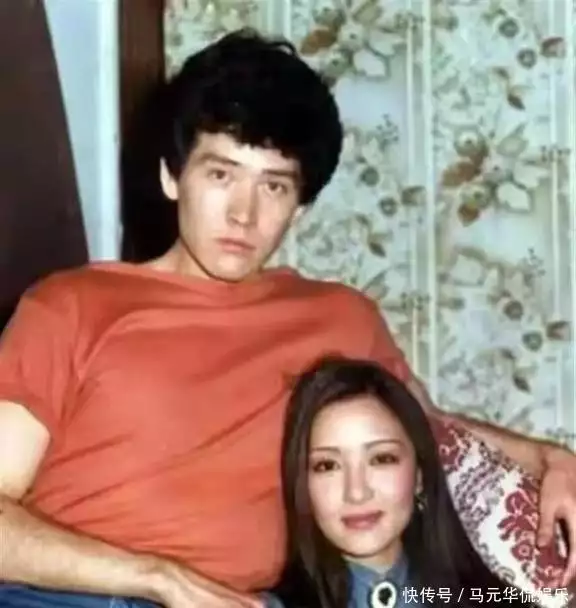 费翔感情生活揭秘_费翔 爸爸_费翔个人经历
