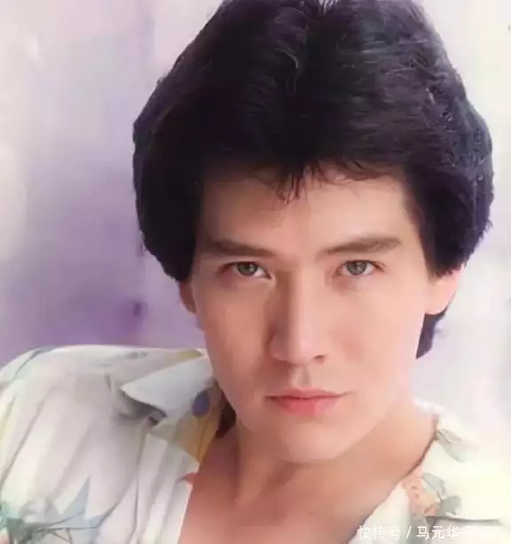 费翔 爸爸_费翔个人经历_费翔感情生活揭秘