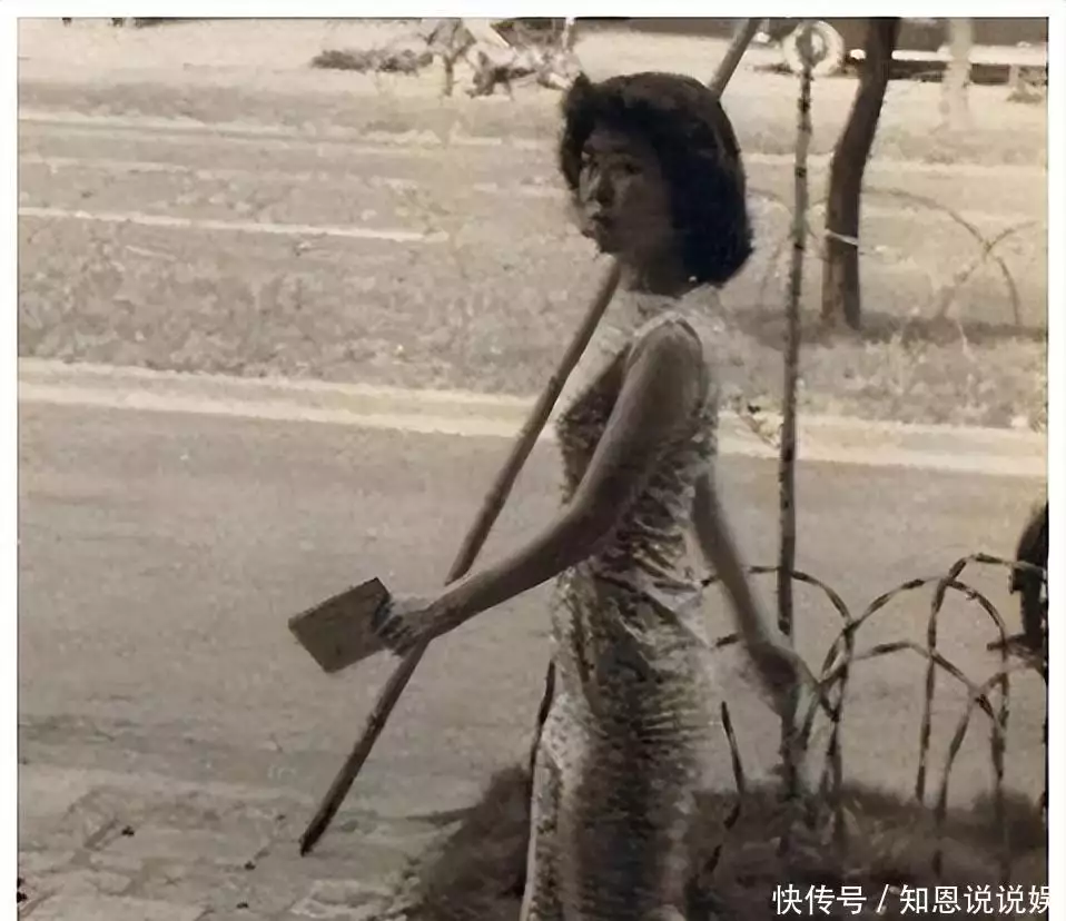 费翔 爸爸_费翔春晚舞台生涯_费翔父母跨国恋