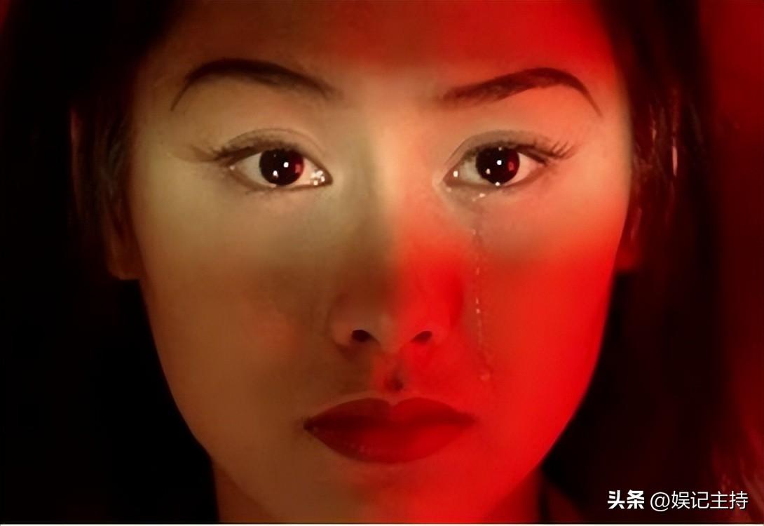大话西游紫霞仙子眨眼细节_朱茵眨眼成经典_大话西游周星驰和朱茵