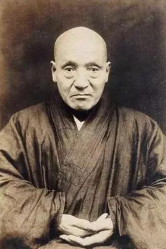 男戴观音女戴佛_祈福文化_布袋和尚与弥勒文化