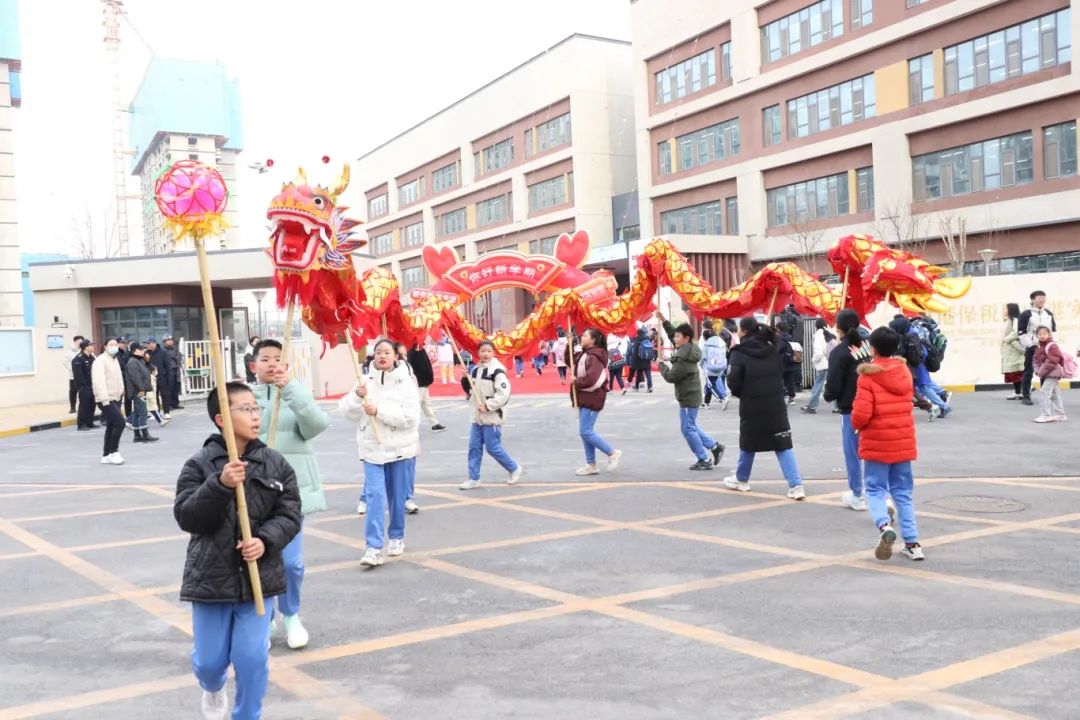 天津港保税区中小学开学典礼_天津学校有_天津港保税区空港学校开学活动