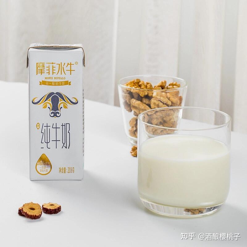 牛奶好处功效_牛奶有助睡眠么?_牛奶品牌种类对比