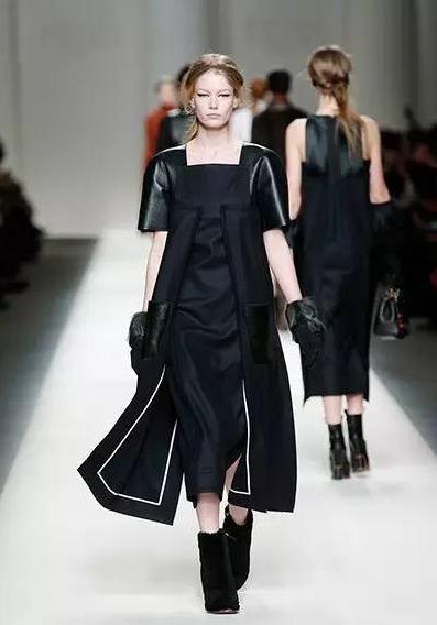 fendi官网没价格_FENDI品牌历史_FENDI Baguette手袋设计