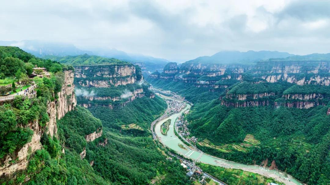 去南阳豫西大峡谷漂流要带什么_河南山水景区推荐_河南避暑玩法
