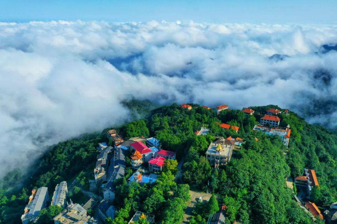 河南山水旅游_去南阳豫西大峡谷漂流要带什么_河南避暑景点