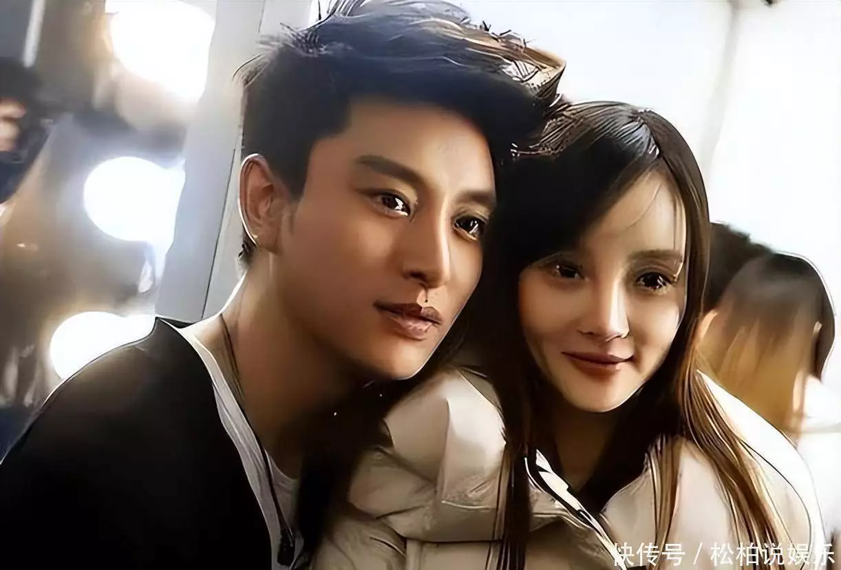 李小璐嫁给贾乃亮母亲反对的原因_李小璐母亲张伟欣当初心软决定女儿嫁给贾乃亮_李小璐贾乃亮照片
