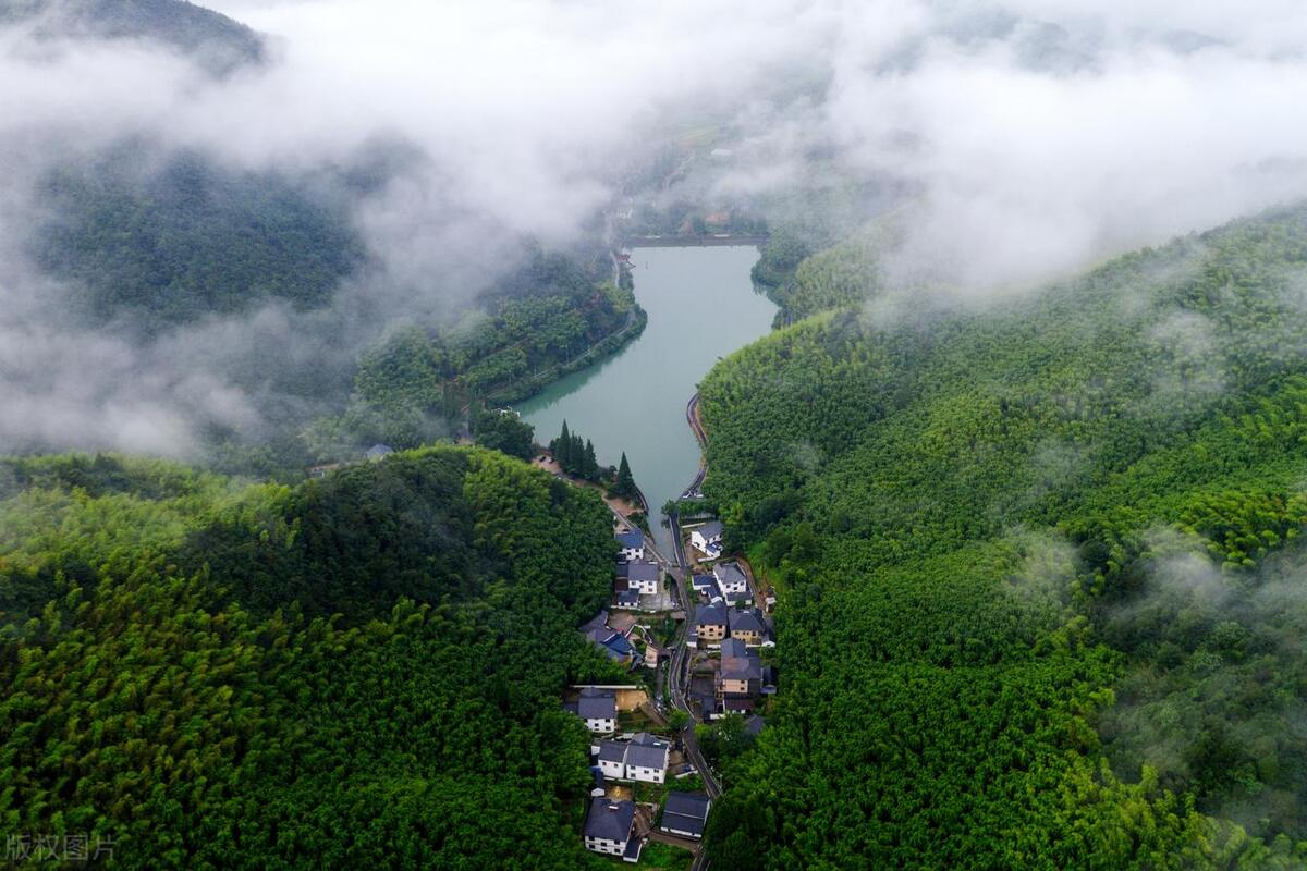 诗画浙江十大景点推荐_杭州横店乌镇_浙江旅游必打卡景点