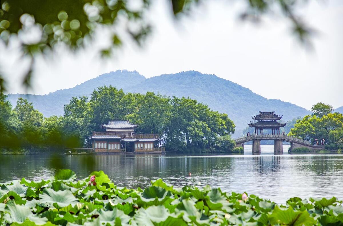 诗画浙江十大景点推荐_杭州横店乌镇_浙江旅游必打卡景点