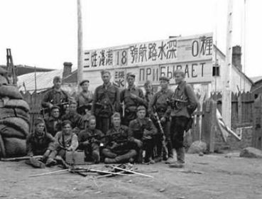 关东军苏军东北战役真相_关东军的覆灭52万战浮去苏联_苏联红军并未解放东北