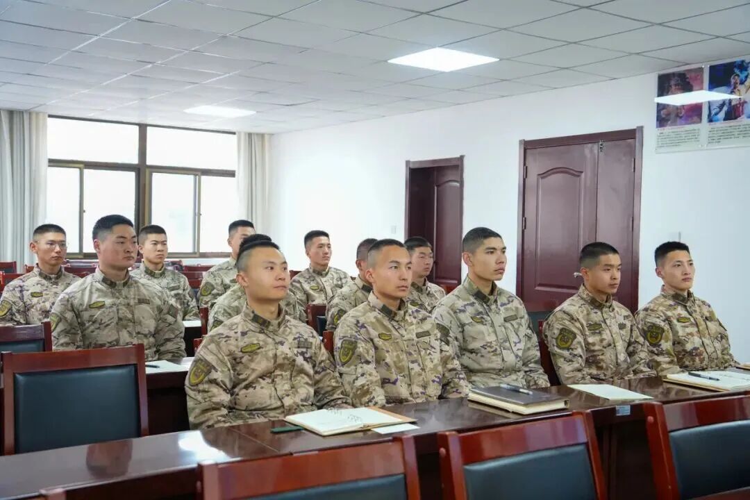 新闻线索挖掘技巧_新闻镜头要点_武警甘肃总队新闻报道员培训