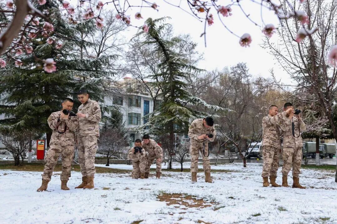新闻线索挖掘技巧_新闻镜头要点_武警甘肃总队新闻报道员培训