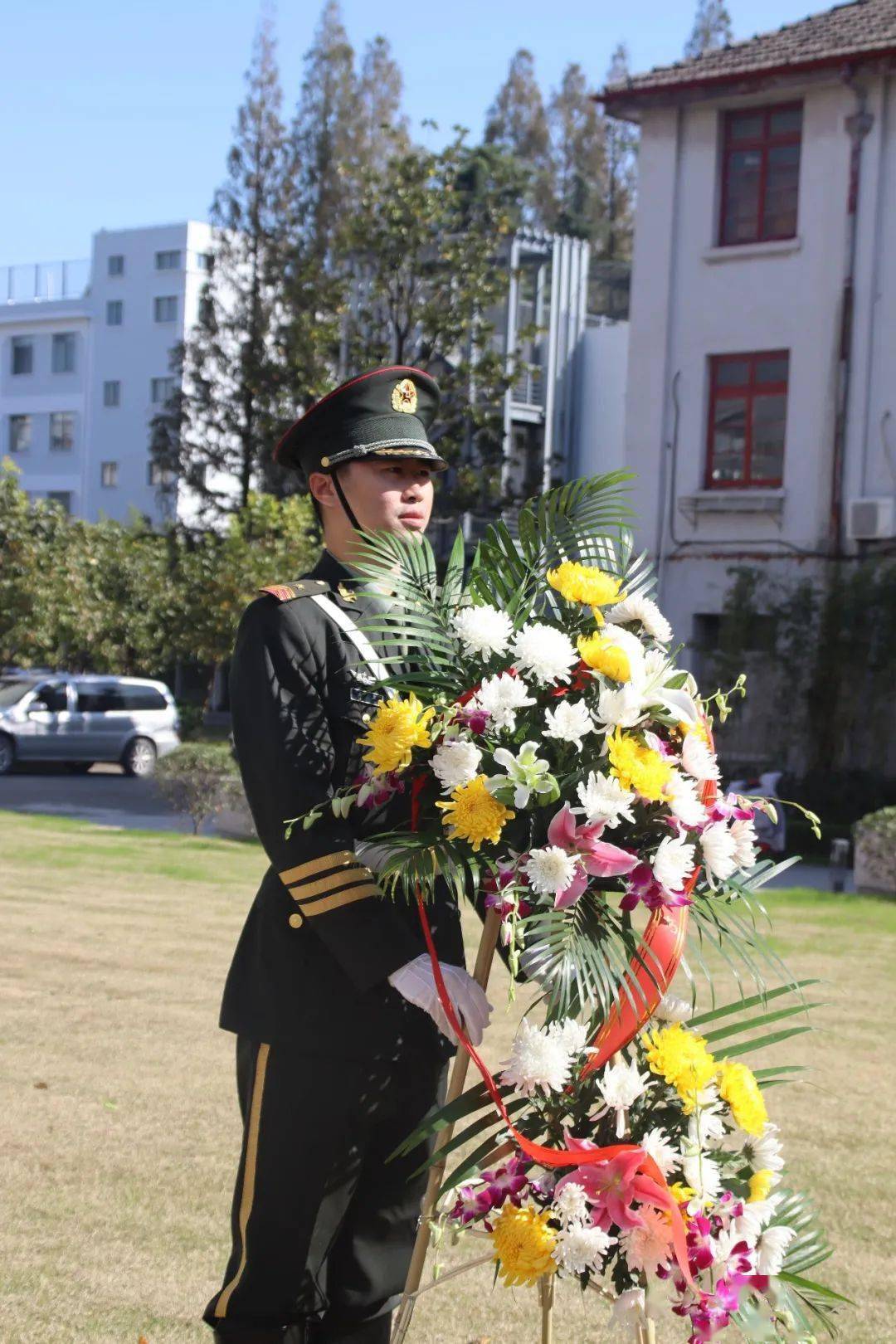 复旦大学国旗护卫队入队仪式_复旦大学国旗护卫队新队员名单_国旗护卫队刘岩近况