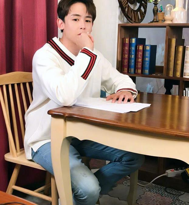 维尼夫妇 尼坤 发福 中年大叔_宋茜和尼坤我们结婚了_维尼夫妇 尼坤 宋茜 近照
