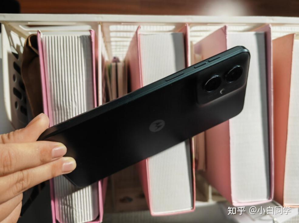 摩托罗拉p8668i 测评_moto g55 电信设备进网许可证_moto g55 256GB 8GB 120Hz 5000mAh