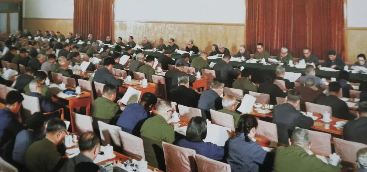 对越自卫反击战 俘虏_邓小平百万大裁军原因_对越自卫反击战代价