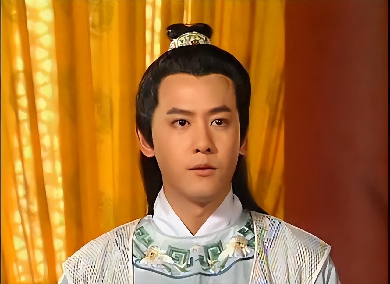 邱心志童年入行经历_邱心志与王艺璇婚姻故事_邱心志儿子