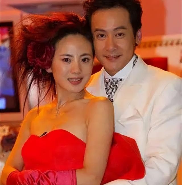 邱心志童年入行经历_邱心志儿子_邱心志与王艺璇婚姻故事