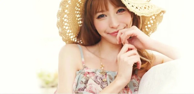 藤井莉娜 高清照片_藤井莉娜街拍_藤井莉娜 汪东城 恋情