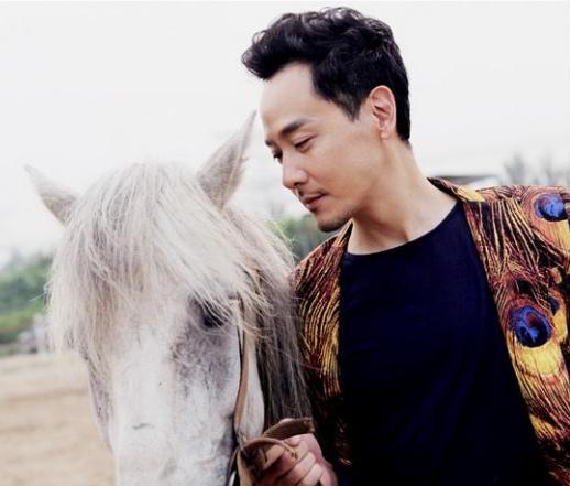 邱心志儿子_邱心志王艺璇婚姻现状_邱心志王艺璇因戏生情