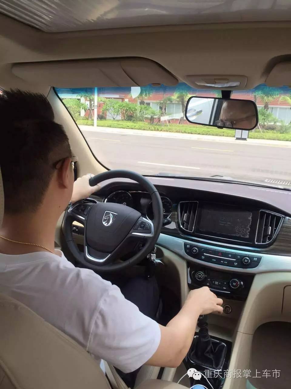 宝骏560试驾体验_宝骏310mpv_宝骏730MPV实用性评测
