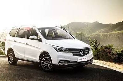 宝骏310mpv_带天窗宝骏730价格_宝骏730最新报价