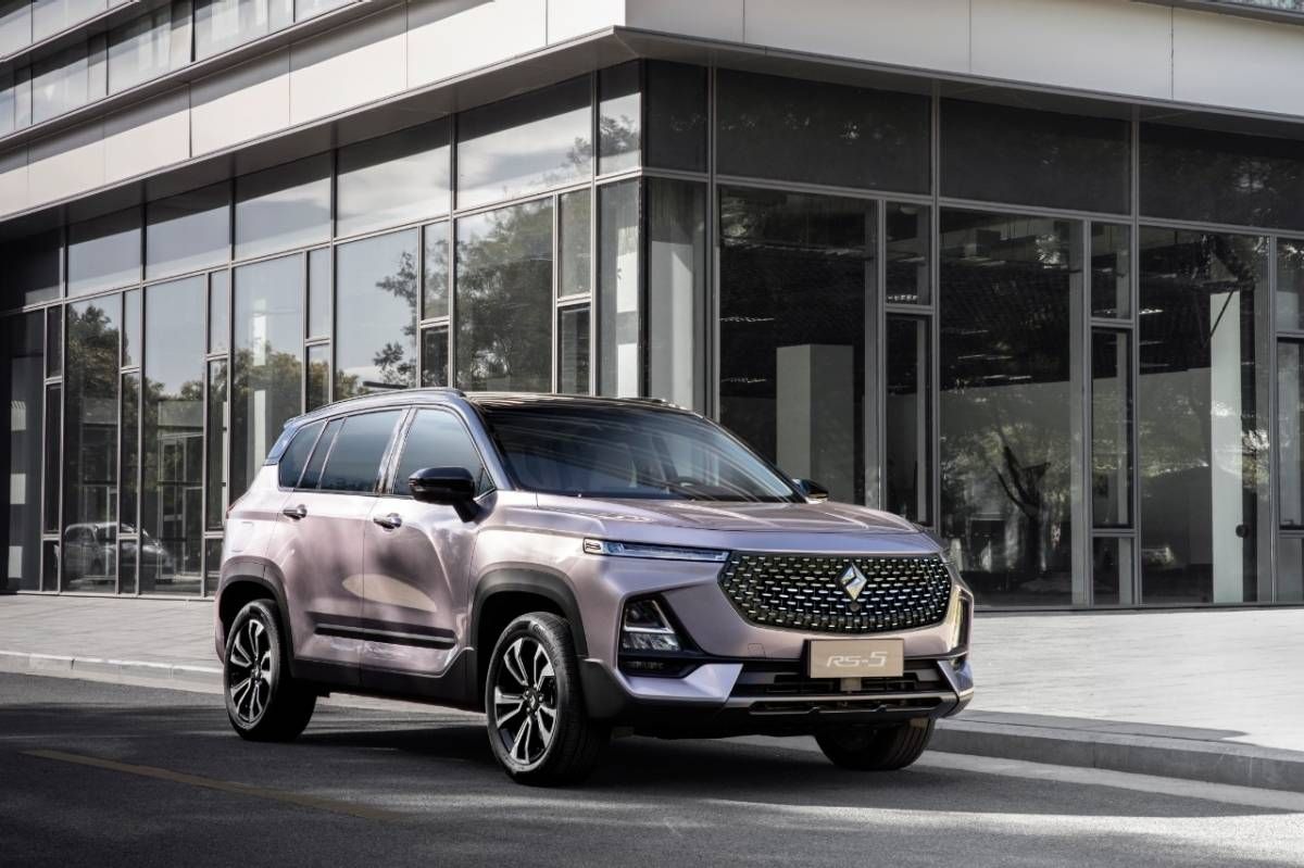 宝骏全新车标发布_宝骏新能源车型介绍_宝骏310mpv