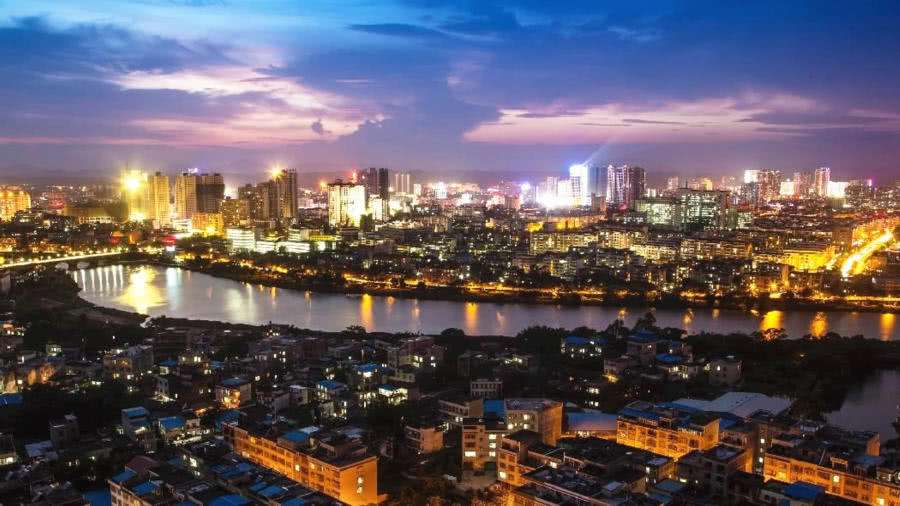 广西梧州晋级大城市_广西共有多少个市级市_广西经济发展