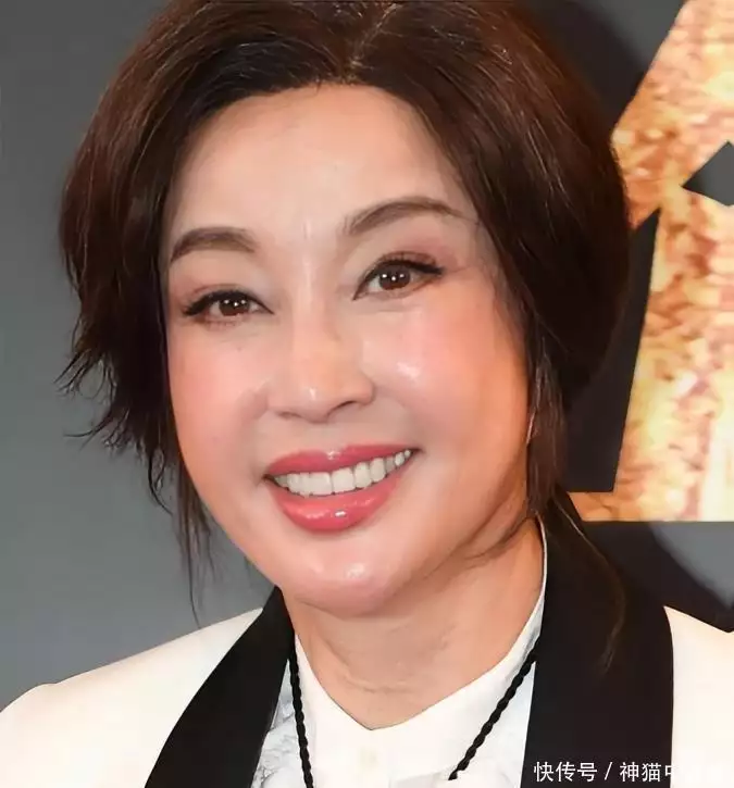 隋唐刘晓庆_刘晓庆年龄焦虑社会投射_刘晓庆不服老现象