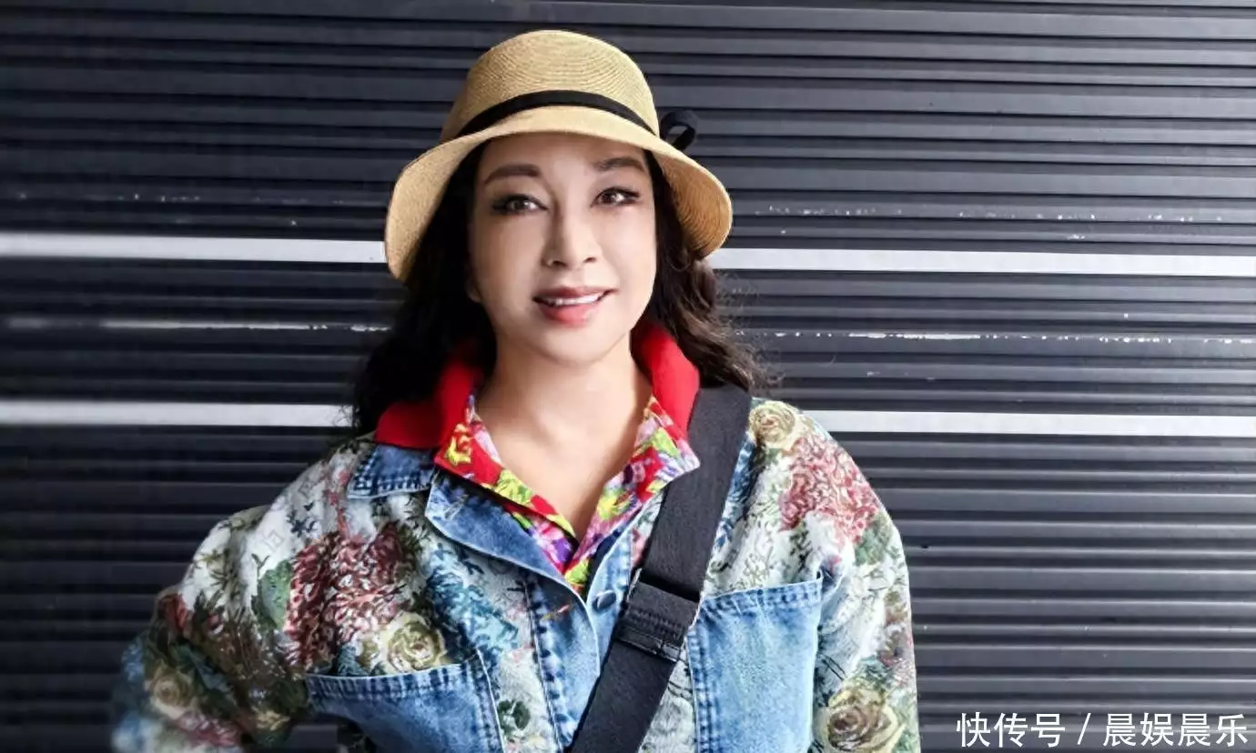 刘晓庆75岁高能状态_隋唐刘晓庆_刘晓庆不服老精神