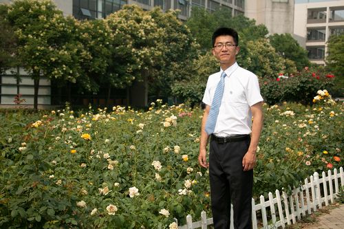 第三届江苏最美乡村_2021江苏省最美大学生名单_2021江苏省最美高校辅导员名单
